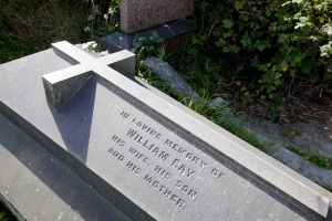 undercliffe september 26 2011 william gay sm.jpg